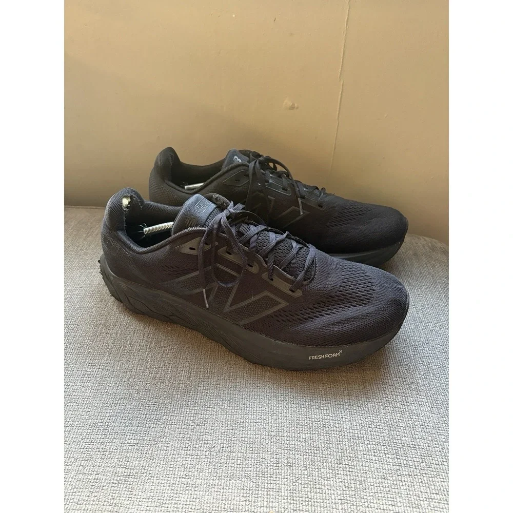 New Balance Fresh Foam X 880v14 Men 14 EE 2E Black Running Sneaker‎ Shoe M880K14